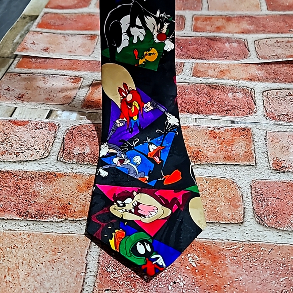 Vtg Looney Tunes tie